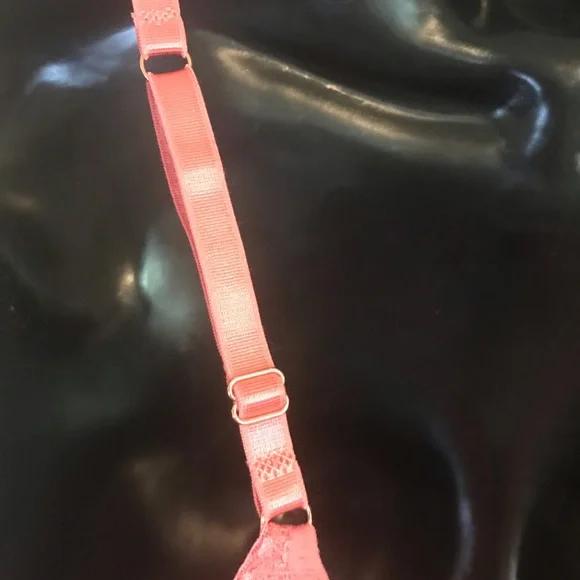 NWT Lace Bra And Panties Set- 34B - Picture 11 of 11